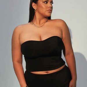 Klassy Network, Lux sweetheart tube top brami M